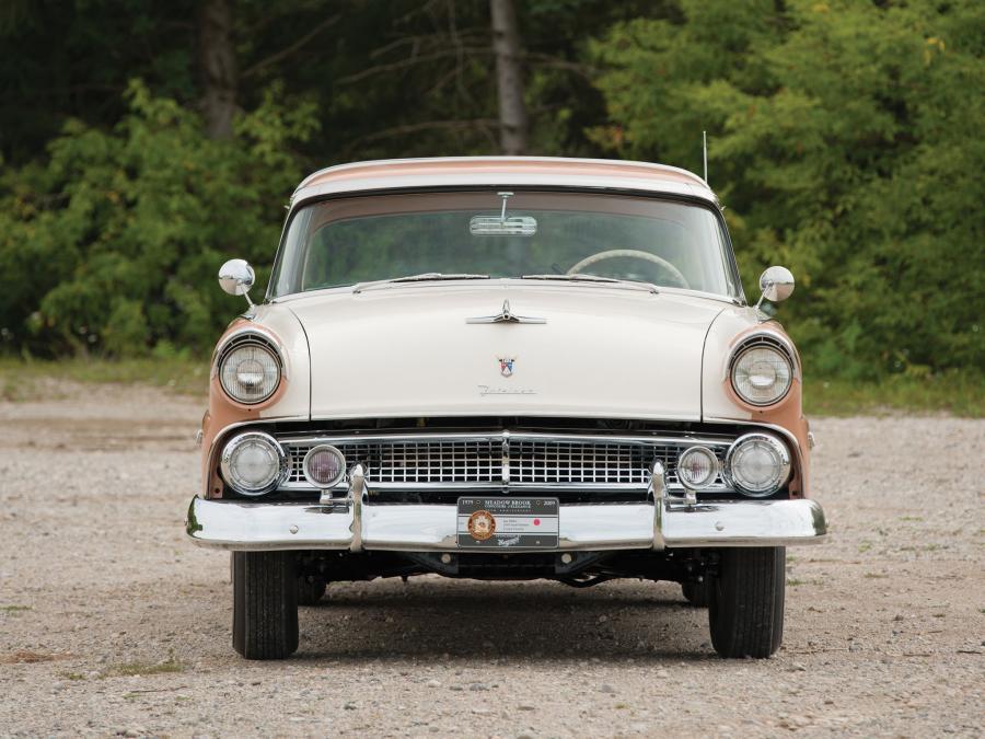  Ford Fairlane Crown Victoria Hardtop 1955 года  (фото 55 из 55)